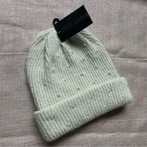 NWT Steve Madden mint and pearl beanie